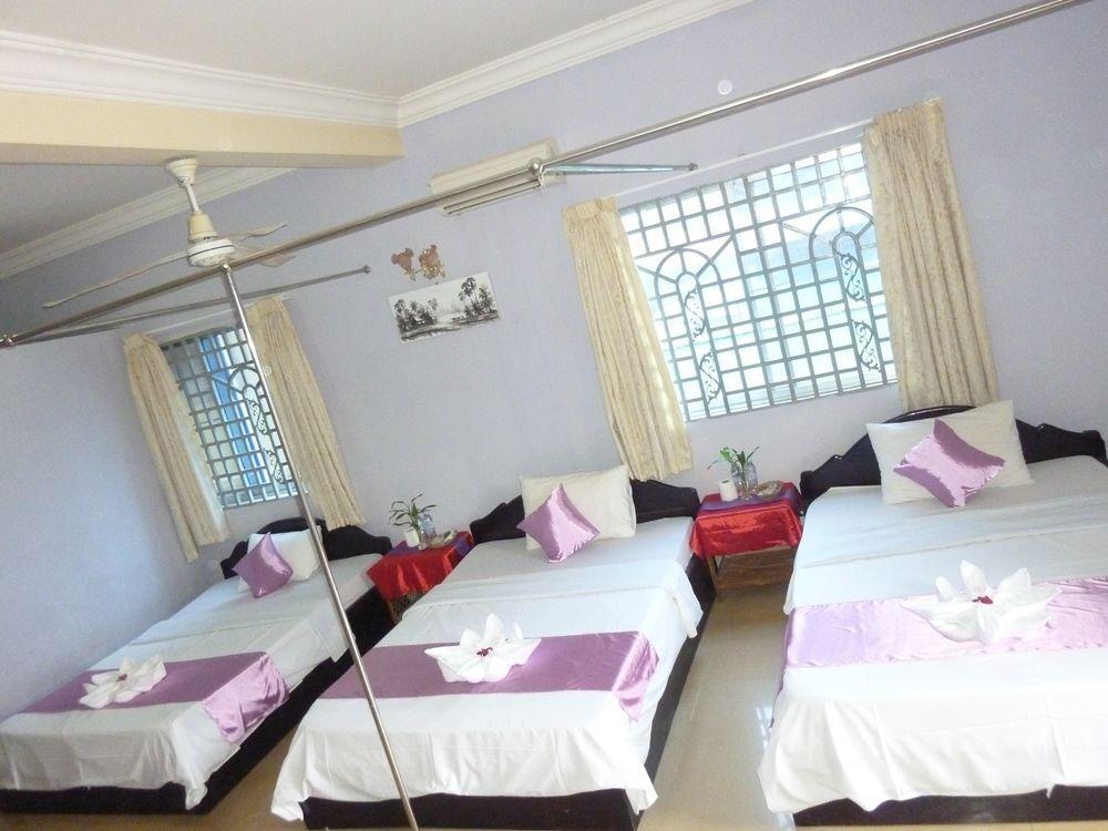 Angkor Reas Guesthouse Siem Reap Bagian luar foto